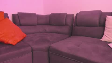 Snapshot of agathaa_ks_ chatting on 03-08-25, 01:50 Camila     2 online show from 03-08-25, 01:50