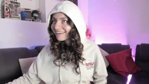Snapshot of agathaa_ks_ chatting on 05-19-26, 01:56 Camila 2 online show from 05-19-26, 01:56