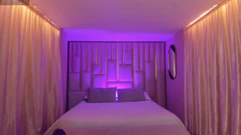 Agatha online show from 03-08-25, 10:54