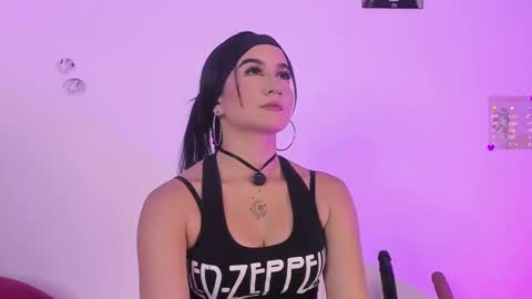 Maggie   online show from 10-03-25, 09:45