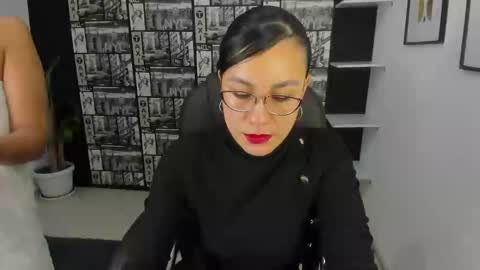 Aghata Moon online show from 12-16-24, 11:33