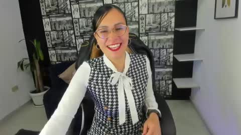 Aghata Moon online show from 01-28-25, 02:42