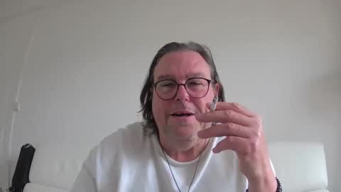 Agias online show from 03-07-25, 08:34