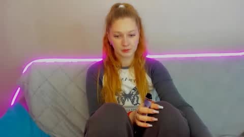 AgnesArden online show from 10-28-25, 11:25