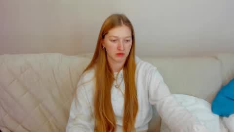 AgnesArden online show from 11-16-25, 06:46