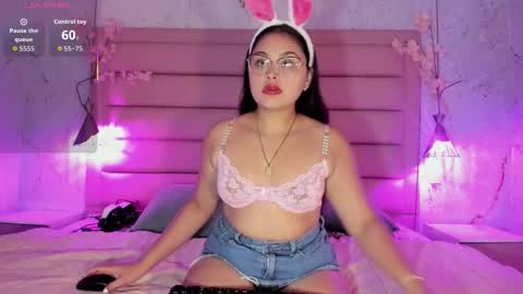 agnesrocuzzo online show from 11-27-25, 11:12