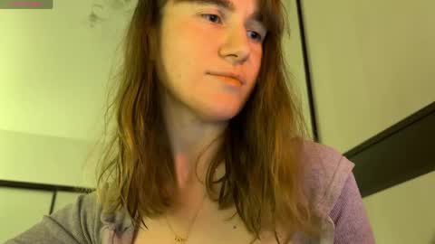 Snapshot of agniia257 chatting on 05-30-26, 01:03 Kleya online show from 05-30-26, 01:03