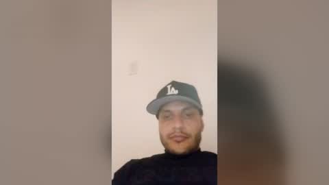 Snapshot of aguayor35 chatting on 06-12-26, 09:19 aguayor35 online show from 06-12-26, 09:19