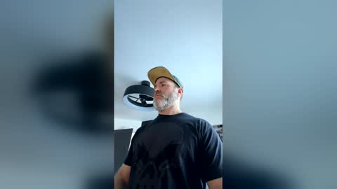 a uncut cdn muscled online show from 03-17-26, 01:03