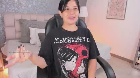 Ahmara  online show from 02-11-26, 11:37