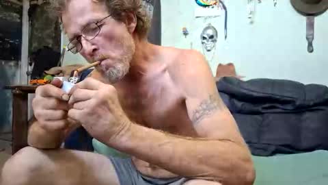 Snapshot of ahardmaniam chatting on 01-07-26, 08:55 Jimmy online show from 01-07-26, 08:55