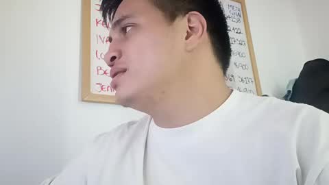 Snapshot of ahntony__69 chatting on 10-21-25, 12:50 ahntony 69 online show from 10-21-25, 12:50