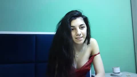 Snapshot of ahotkitty18 chatting on 12-02-24, 12:07 Selena online show from 12-02-24, 12:07