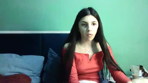 Snapshot of ahotkitty18 chatting on 01-12-25, 03:57 Selena online show from 01-12-25, 03:57