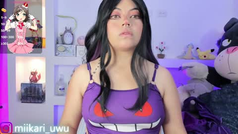 Ahri help me get to 100  online show from 02-09-25, 03:32