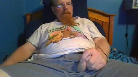 Snapshot of ahrnycumtoy chatting on 05-19-26, 07:37 hrnycummer online show from 05-19-26, 07:37