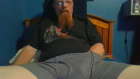Snapshot of ahrnycumtoy chatting on 06-03-26, 06:05 hrnycummer online show from 06-03-26, 06:05