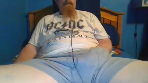 Snapshot of ahrnycumtoy chatting on 06-08-26, 05:52 hrnycummer online show from 06-08-26, 05:52