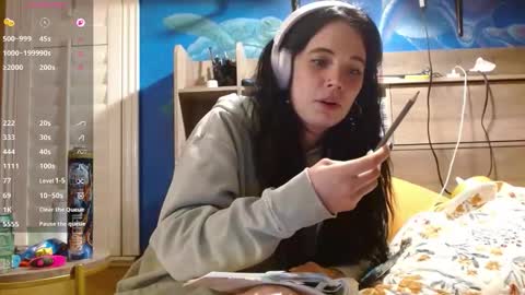 Snapshot of ahungkittykat chatting on 04-20-26, 12:13 Kat online show from 04-20-26, 12:13