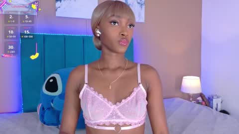 Snapshot of ahvi_ebony chatting on 11-27-25, 11:56 Ahvi Ebony online show from 11-27-25, 11:56