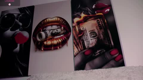 Aida  online show from 10-21-25, 05:08