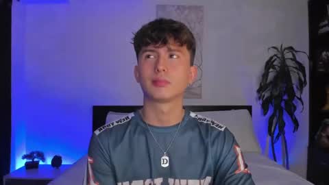 A H  online show from 02-10-25, 02:19