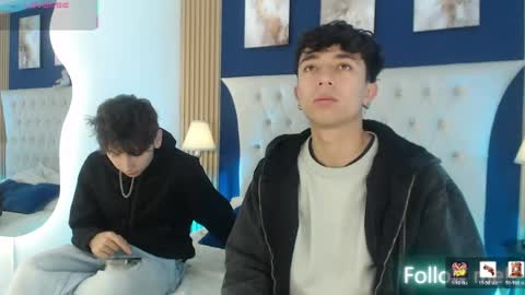 Snapshot of aiden_rivers_ chatting on 05-05-26, 12:57 Aiden online show from 05-05-26, 12:57