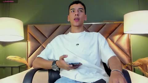 Snapshot of aiden_royce chatting on 01-11-26, 06:07 aiden_royce online show from 01-11-26, 06:07