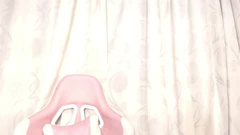 Ailyn online show from 05-25-26, 10:27