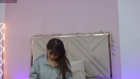aiithana_tay online show from 07-21-26, 07:05