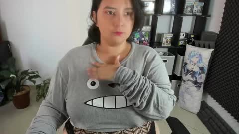 Snapshot of aikadreams chatting on 01-07-25, 12:31 Catalina online show from 01-07-25, 12:31