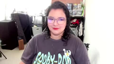 Snapshot of aikadreams chatting on 11-01-25, 01:13 Catalina online show from 11-01-25, 01:13