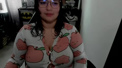 Catalina online show from 04-15-26, 01:51