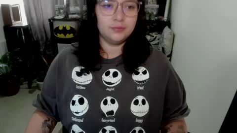 Catalina online show from 04-25-26, 11:57