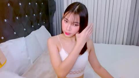 Snapshot of aiko_pleasure chatting on 12-15-25, 02:32 aiko_pleasure online show from 12-15-25, 02:32