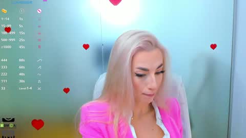 Allie  online show from 09-19-25, 07:32