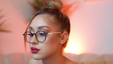  Aileen  online show from 10-14-25, 07:36