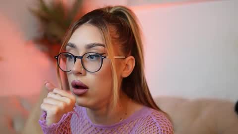  Aileen  online show from 11-12-25, 07:35