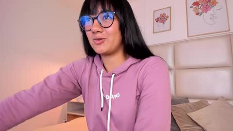 Aily Yozuko online show from 03-05-25, 02:46