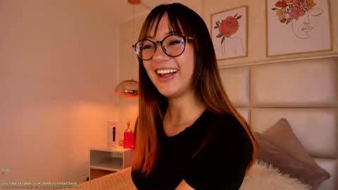 Aily Yozuko online show from 09-16-25, 02:45