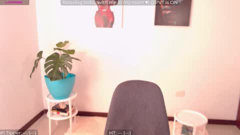 Snapshot of ailyn_ chatting on 12-07-24, 03:52 ailyn_ online show from 12-07-24, 03:52