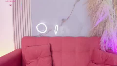 Ailyn online show from 09-11-25, 05:51