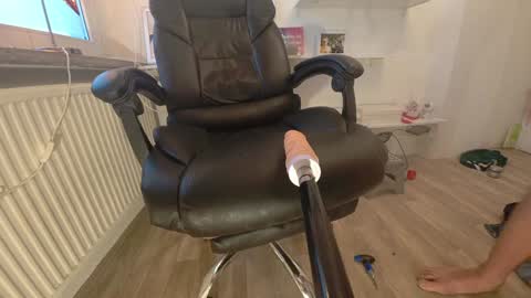 Snapshot of aimkey187 chatting on 12-11-24, 07:31 sL4ve187 online show from 12-11-24, 07:31