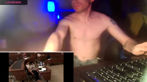 Snapshot of aimz2submit chatting on 12-17-24, 12:23 aimz2submit online show from 12-17-24, 12:23