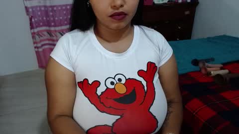 AINARA  LIZ online show from 02-25-25, 01:09