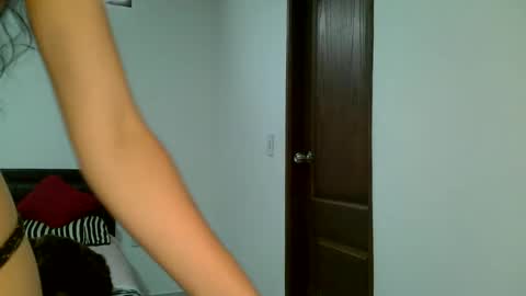 J  online show from 09-17-25, 03:46