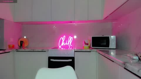 Aira online show from 12-03-24, 11:02