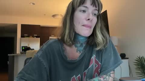 Airgead online show from 10-13-25, 05:02