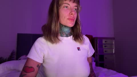 Snapshot of airgeadx chatting on 01-11-26, 12:37 Airgead online show from 01-11-26, 12:37