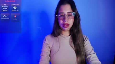 Airi piercee  online show from 07-20-26, 11:07